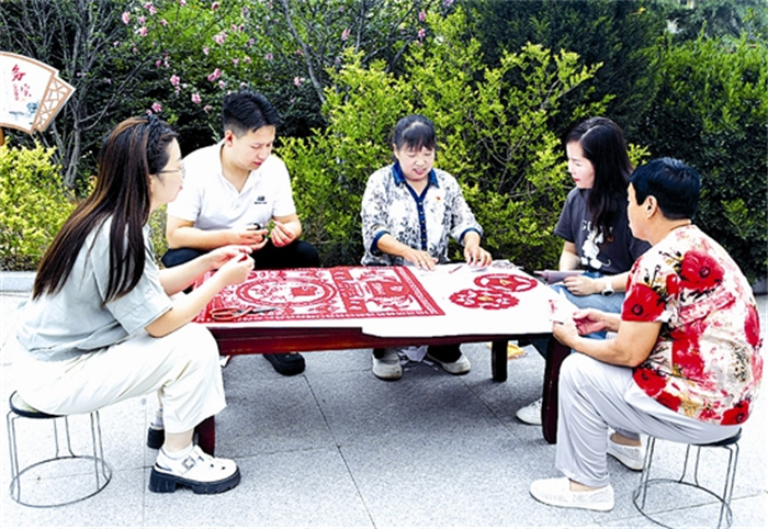 xuxg5697_b.jpg xuxg5697_b.jpg