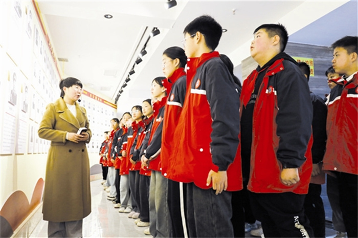 xiazh4b19_b.jpg xiazh4b19_b.jpg