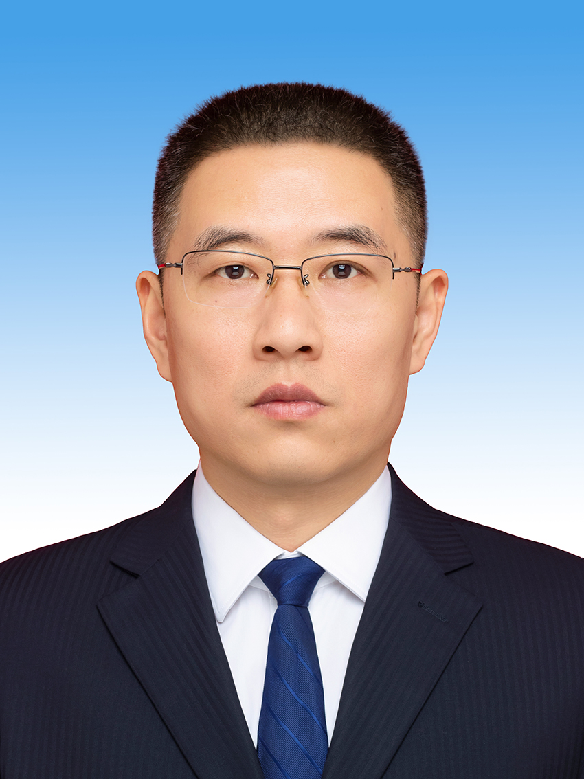 范卫彬